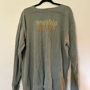 Worship Graphic Sweatshirt